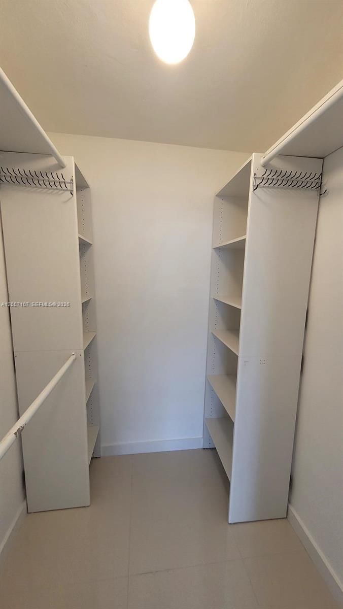 Real estate property located at 1200 West Ave PH18, Miami-dade, Mirador 1200 Condo, Miami Beach, FL