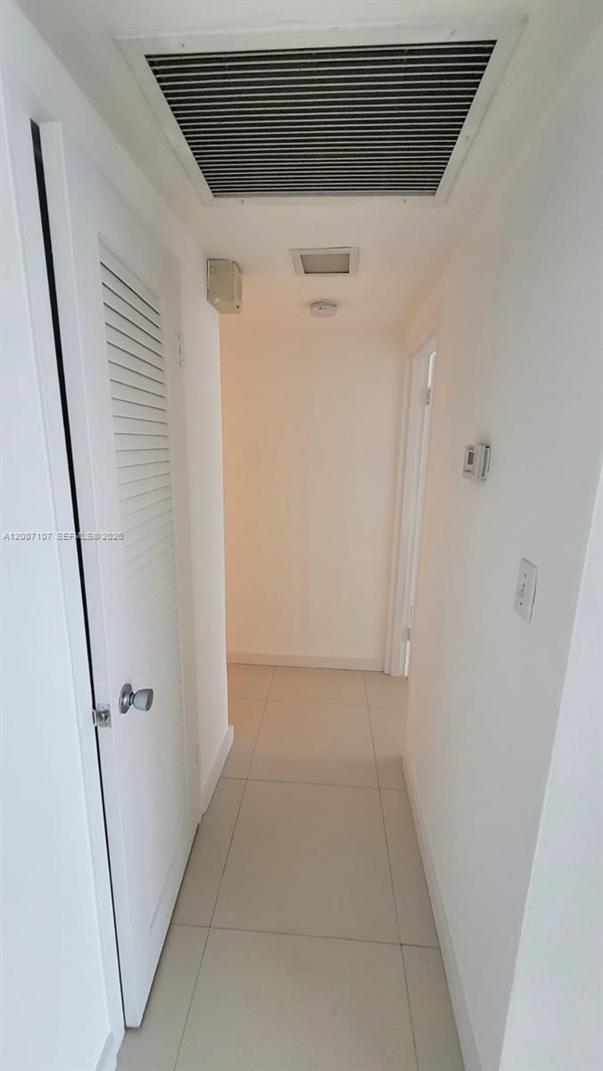 Real estate property located at 1200 West Ave PH18, Miami-dade, Mirador 1200 Condo, Miami Beach, FL