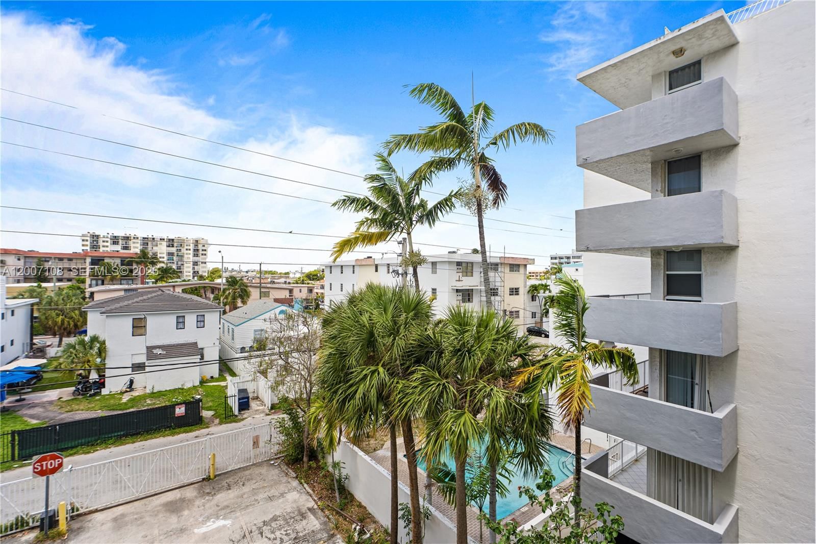 Real estate property located at 7824 Collins Ave #401, Miami-dade, Collins Park Condo, Miami Beach, FL