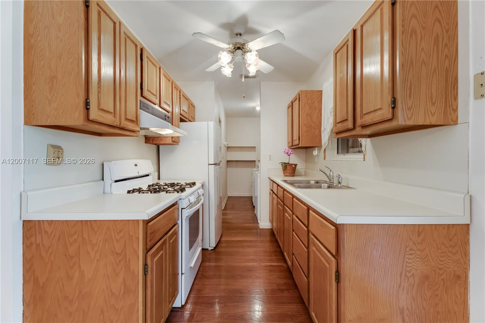 Real estate property located at 19930 Christmas Rd, Miami-dade, Pine Tree Manor Sec 3, Cutler Bay, FL