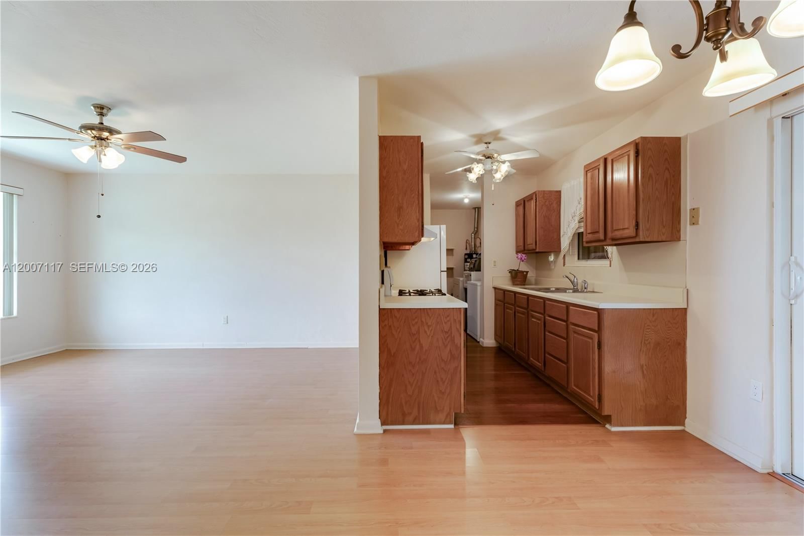 Real estate property located at 19930 Christmas Rd, Miami-dade, Pine Tree Manor Sec 3, Cutler Bay, FL