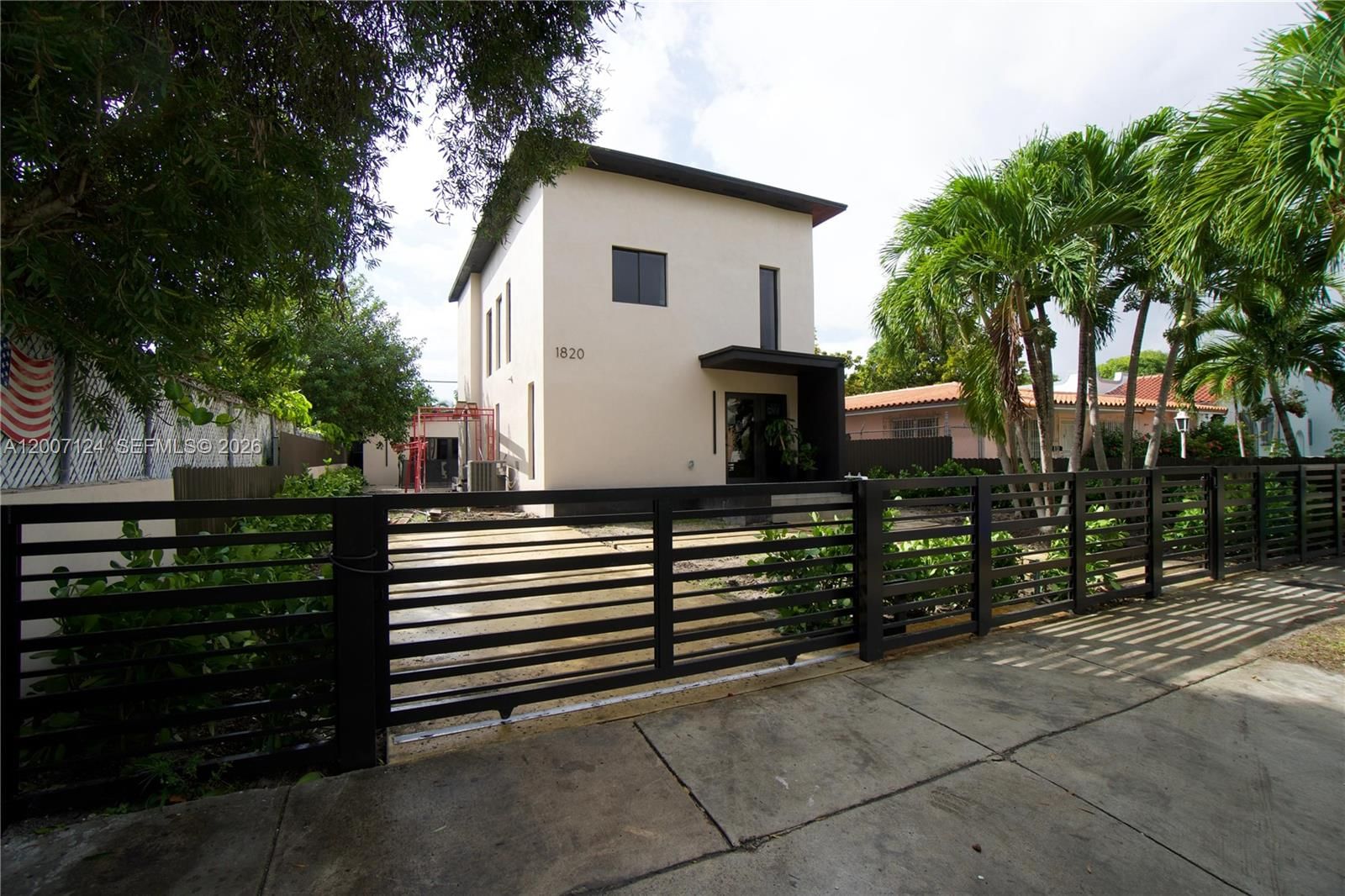 Real estate property located at 1820 10th St, Miami-dade, Shenandoah, Miami, FL