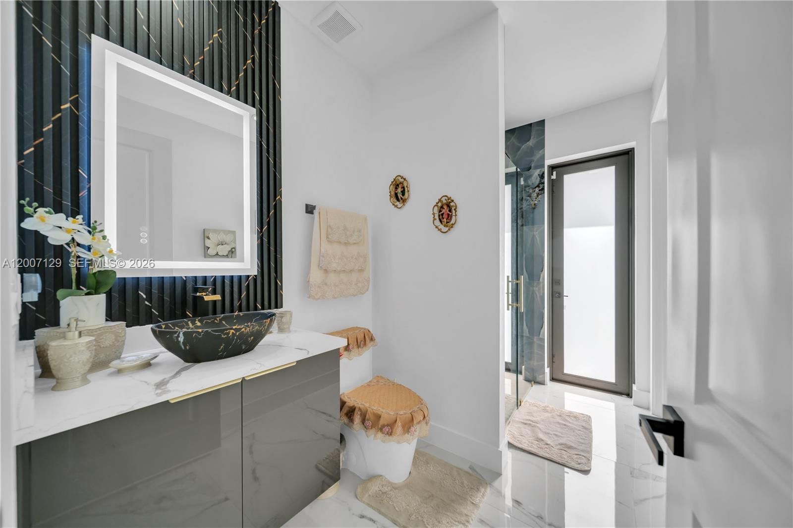 Real estate property located at 105 NELSON RD, Lee, Cape Coral, Cape Coral, FL