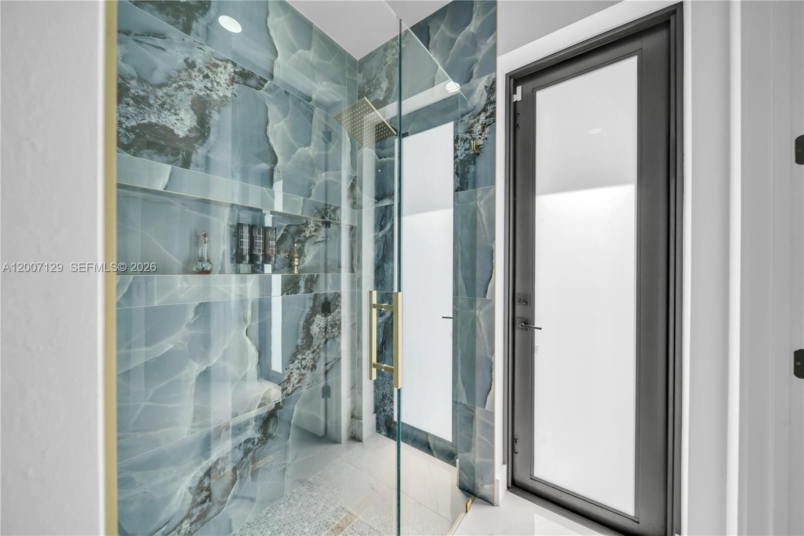 Real estate property located at 105 NELSON RD, Lee, Cape Coral, Cape Coral, FL