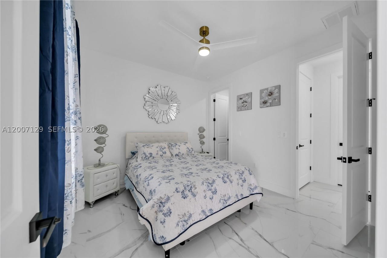 Real estate property located at 105 NELSON RD, Lee, Cape Coral, Cape Coral, FL