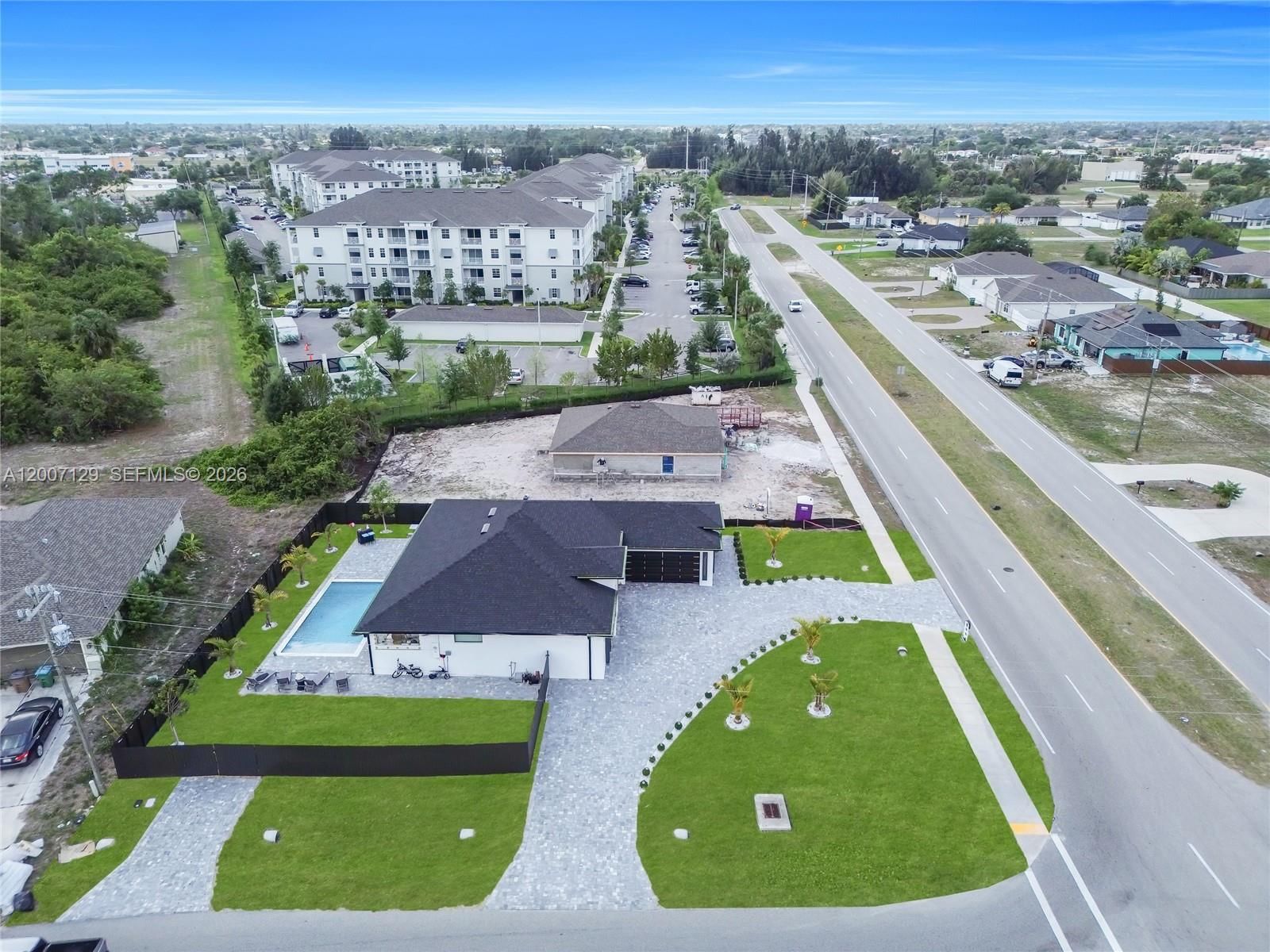 Real estate property located at 105 NELSON RD, Lee, Cape Coral, Cape Coral, FL