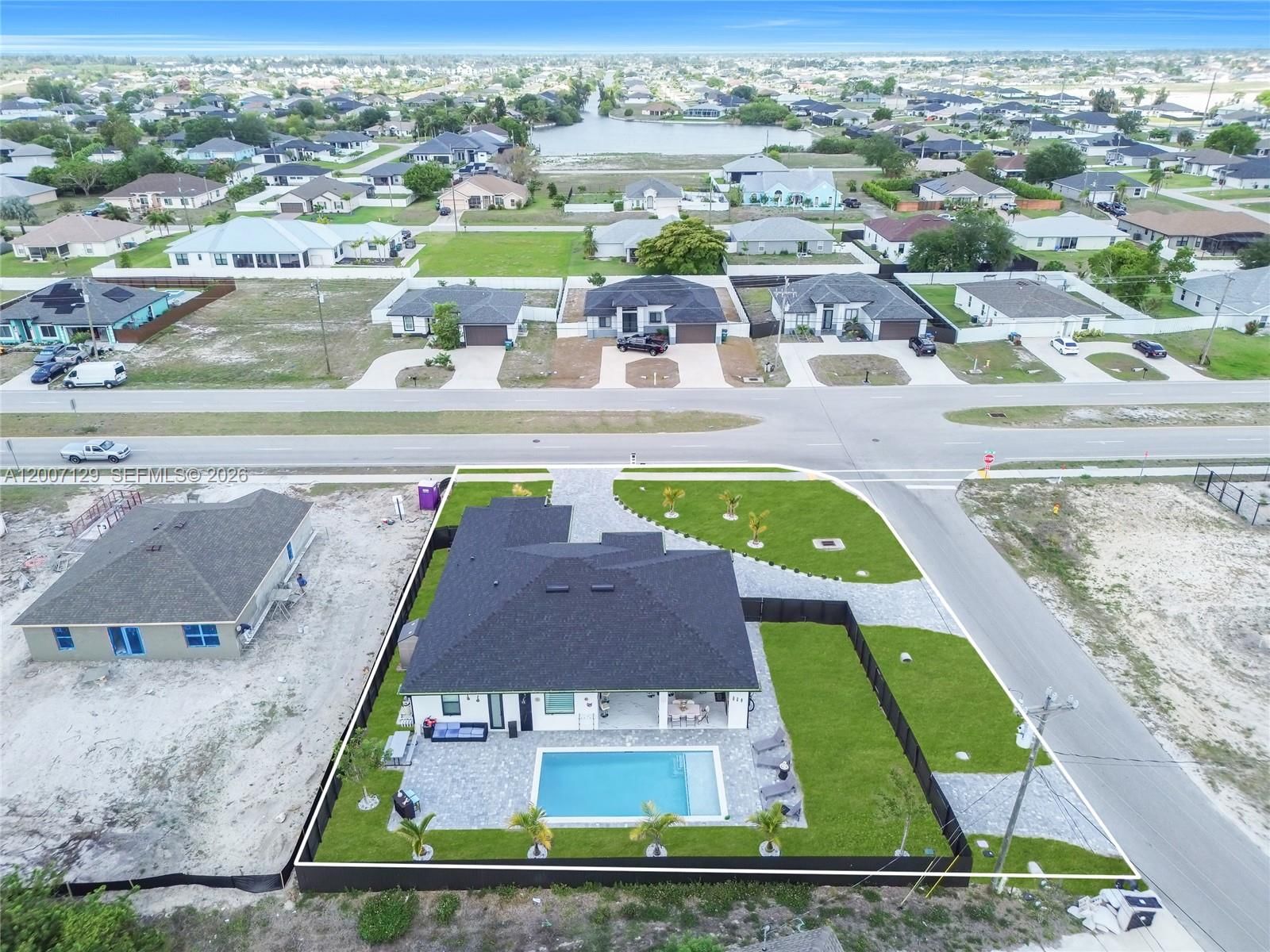 Real estate property located at 105 NELSON RD, Lee, Cape Coral, Cape Coral, FL