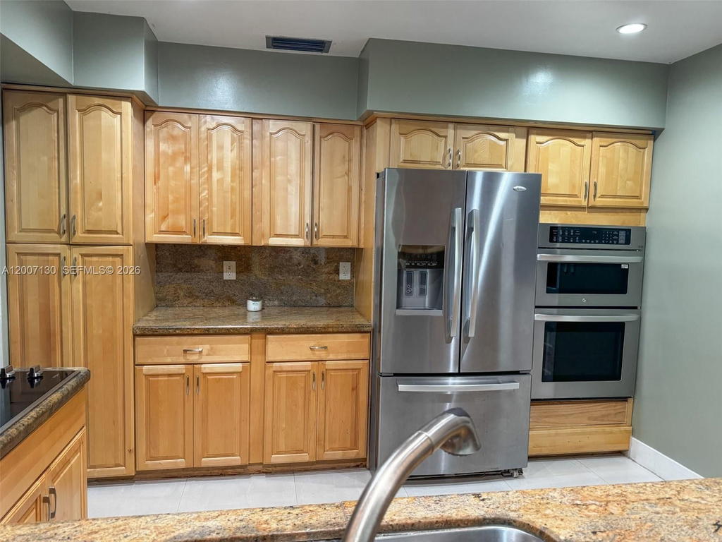 Real estate property located at 7833 Tropicana St, Broward, Miramar Sec 14, Miramar, FL