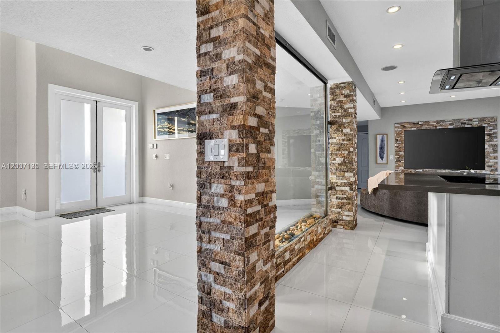 Real estate property located at 5161 159th Ct, Miami-dade, Wonderly Estates Sec 3, Miami, FL