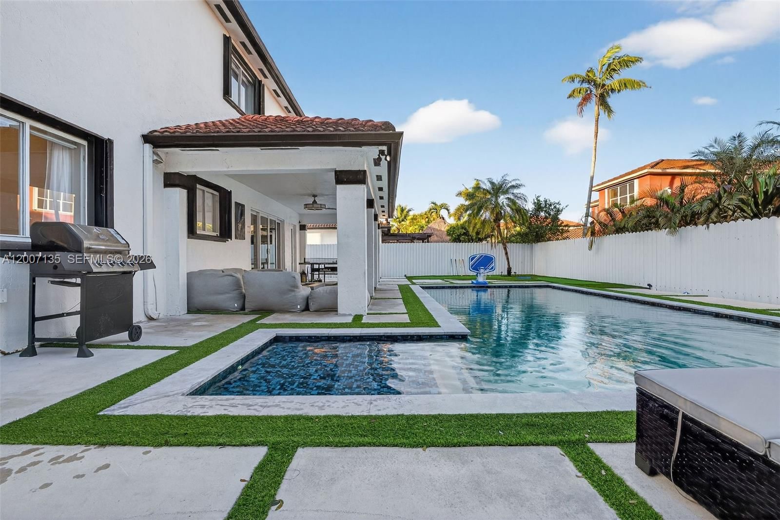 Real estate property located at 5161 159th Ct, Miami-dade, Wonderly Estates Sec 3, Miami, FL