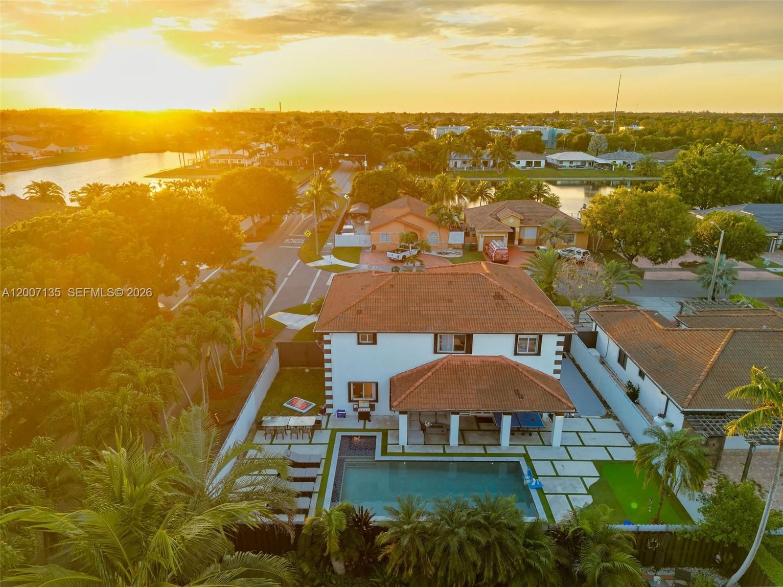 Real estate property located at 5161 159th Ct, Miami-dade, Wonderly Estates Sec 3, Miami, FL