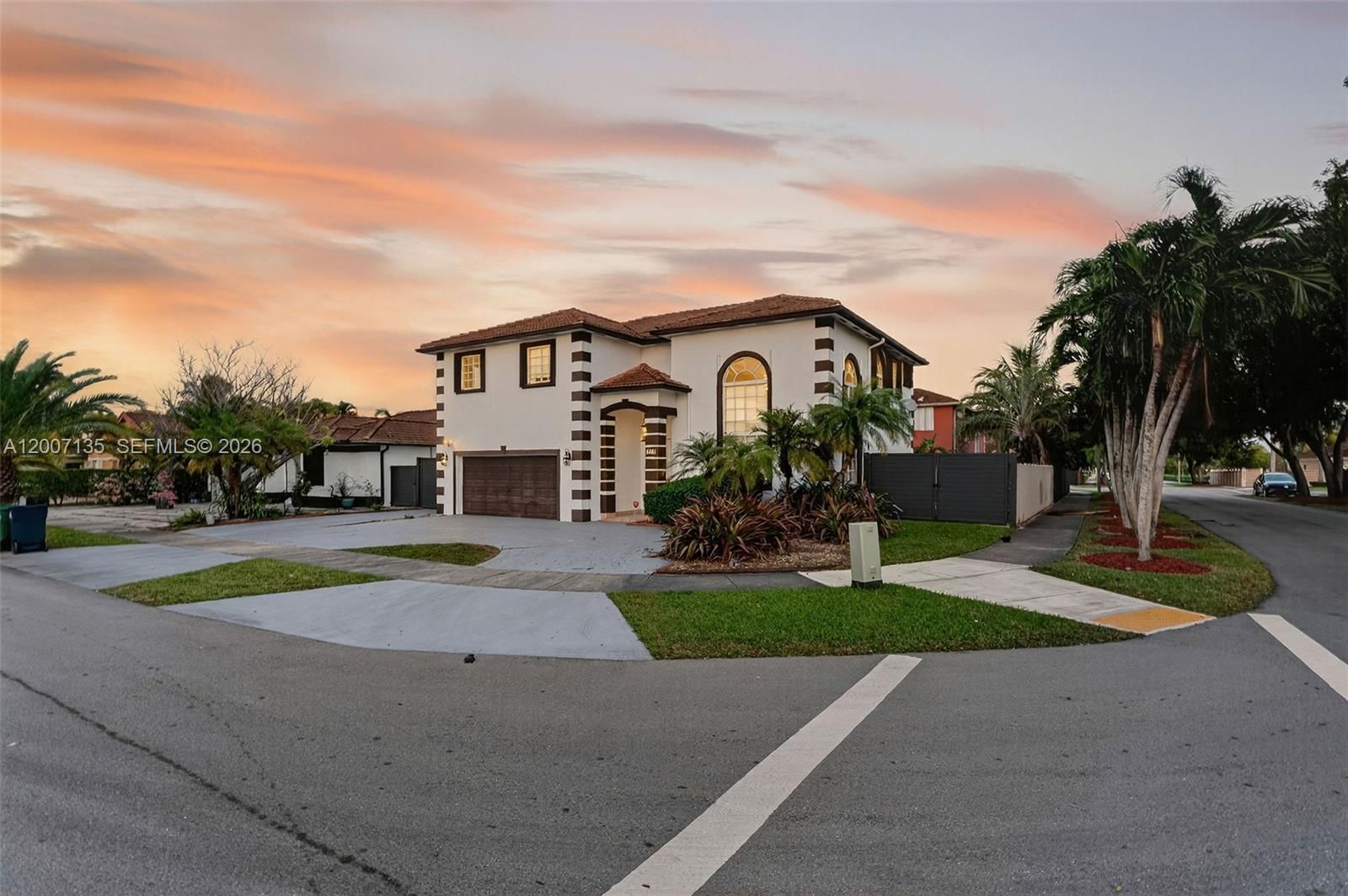 Real estate property located at 5161 159th Ct, Miami-dade, Wonderly Estates Sec 3, Miami, FL