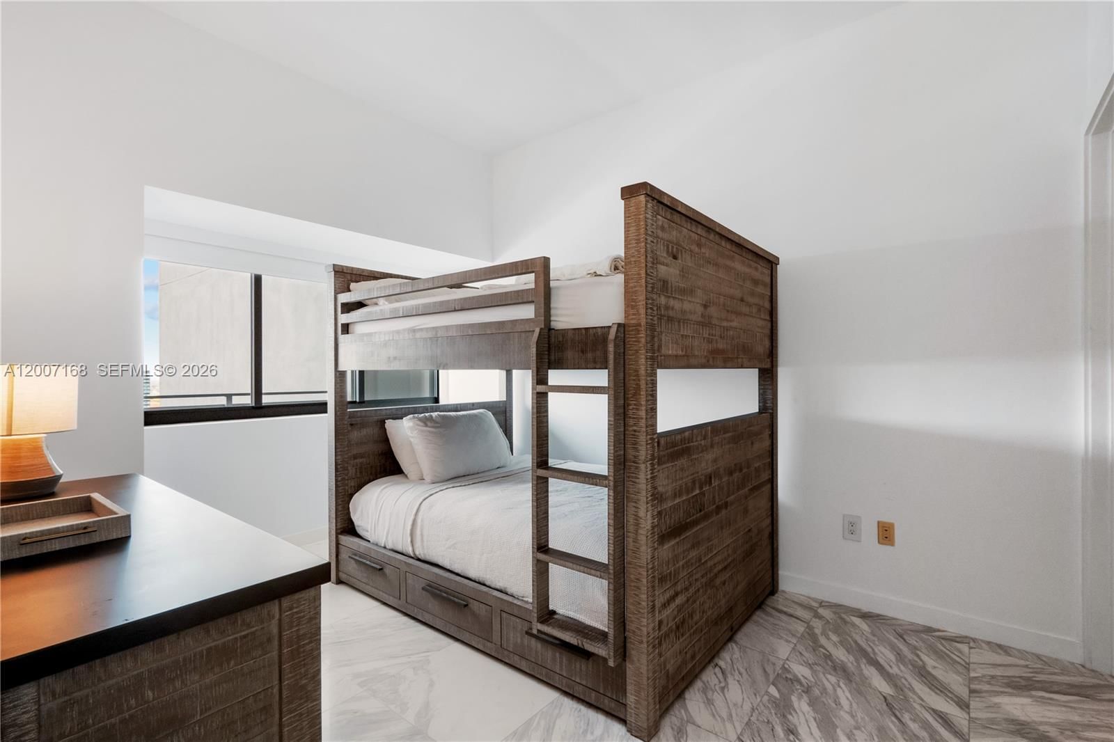 Real estate property located at 480 31st St #2405, Miami-dade, Gran Paraiso Condo, Miami, FL