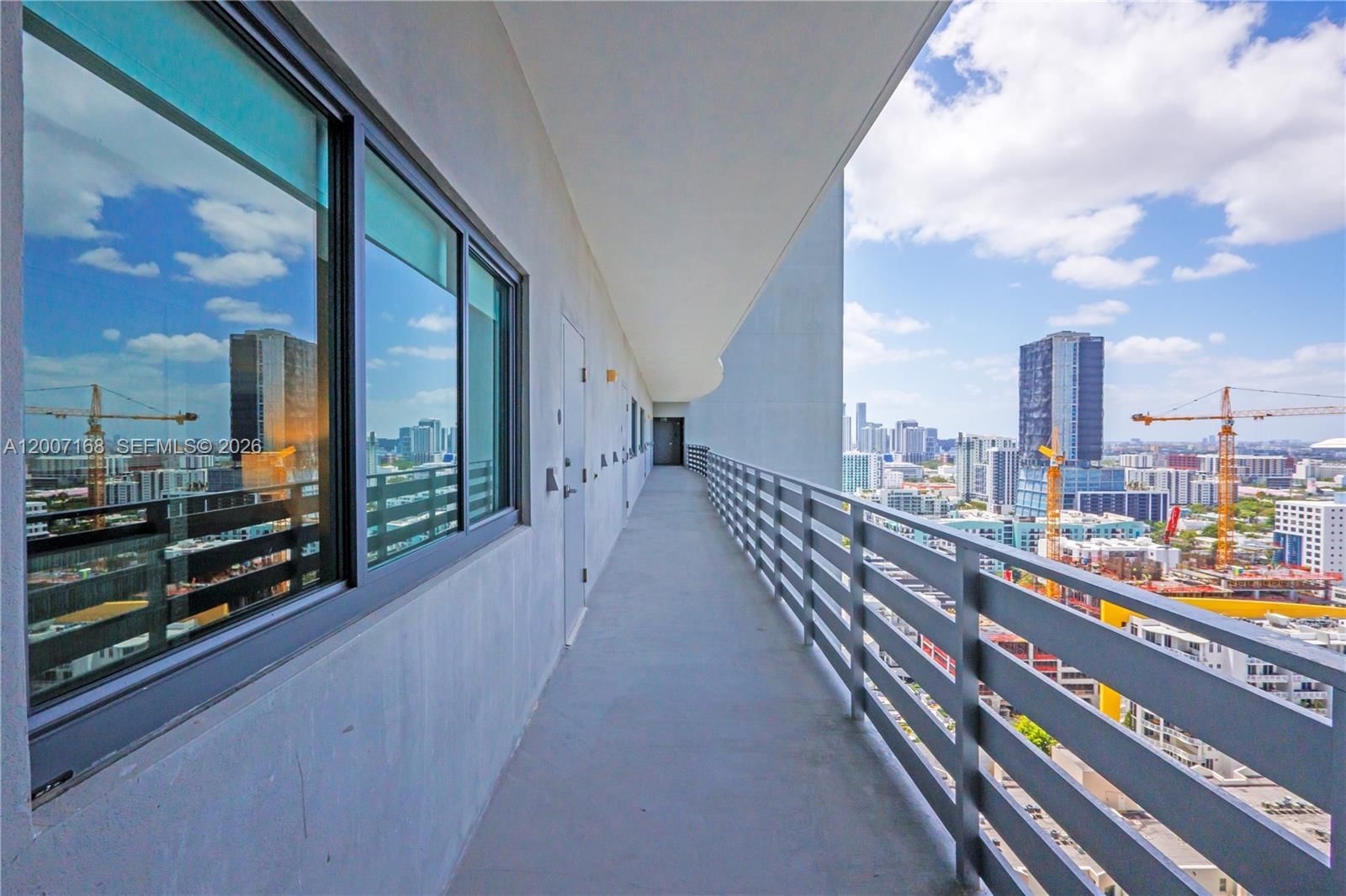 Real estate property located at 480 31st St #2405, Miami-dade, Gran Paraiso Condo, Miami, FL