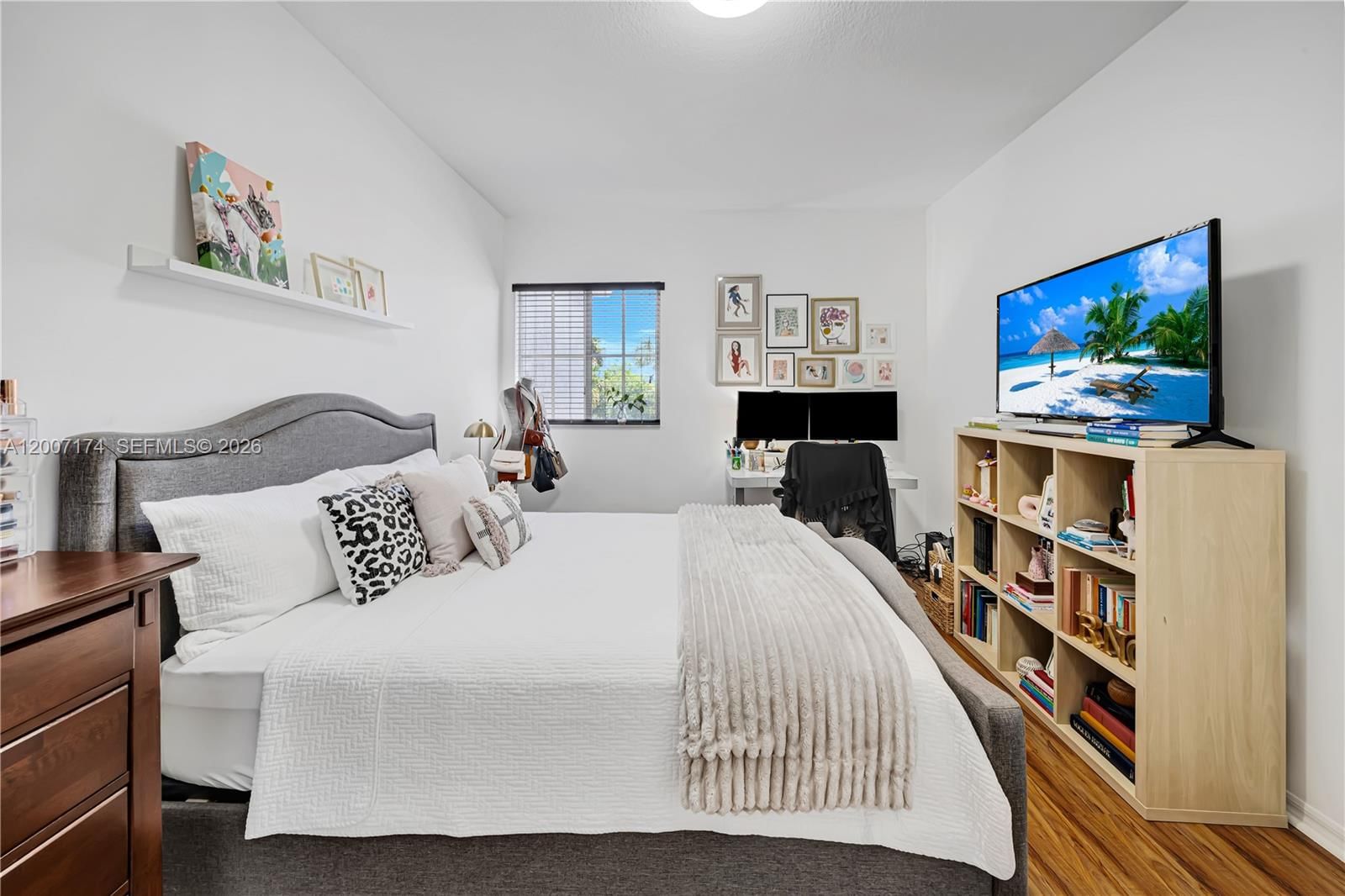 Real estate property located at 8331 124th Ave #105-14, Miami-dade, Kendall Village Townvilla, Miami, FL