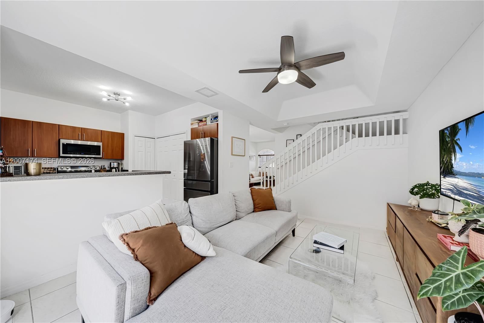 Real estate property located at 8331 124th Ave #105-14, Miami-dade, Kendall Village Townvilla, Miami, FL