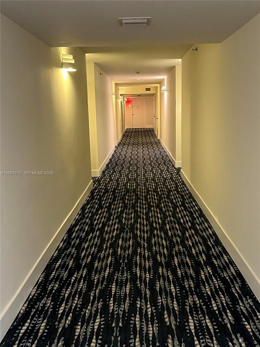 Real estate property located at 540 Brickell Key Dr #1809, Miami-dade, Brickell Key Ii Condo, Miami, FL