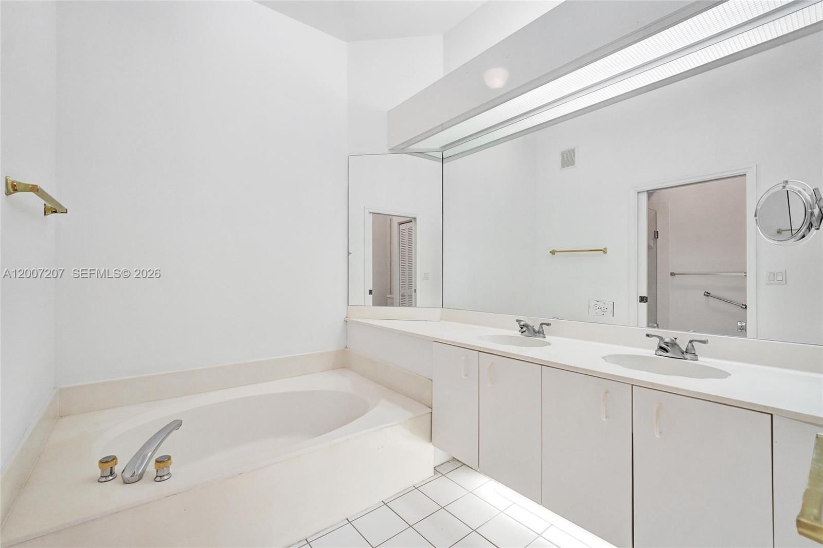 Real estate property located at 10131 Lombardy Dr, Broward, Lombardy Replat, Tamarac, FL