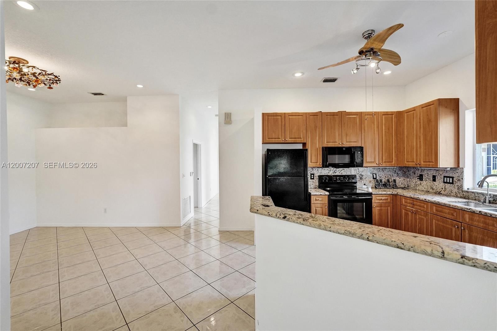 Real estate property located at 10131 Lombardy Dr, Broward, Lombardy Replat, Tamarac, FL