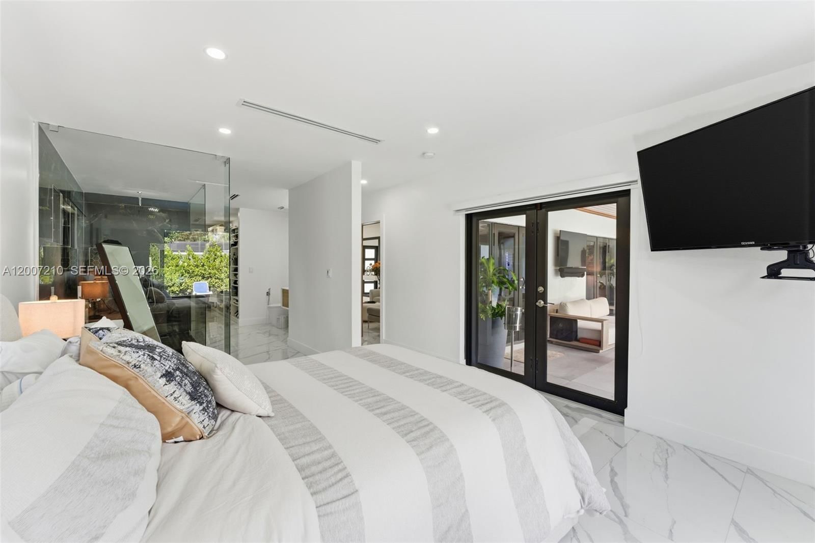 Real estate property located at 8625 147th St, Miami-dade, Country Club Grove Pt 4, Palmetto Bay, FL