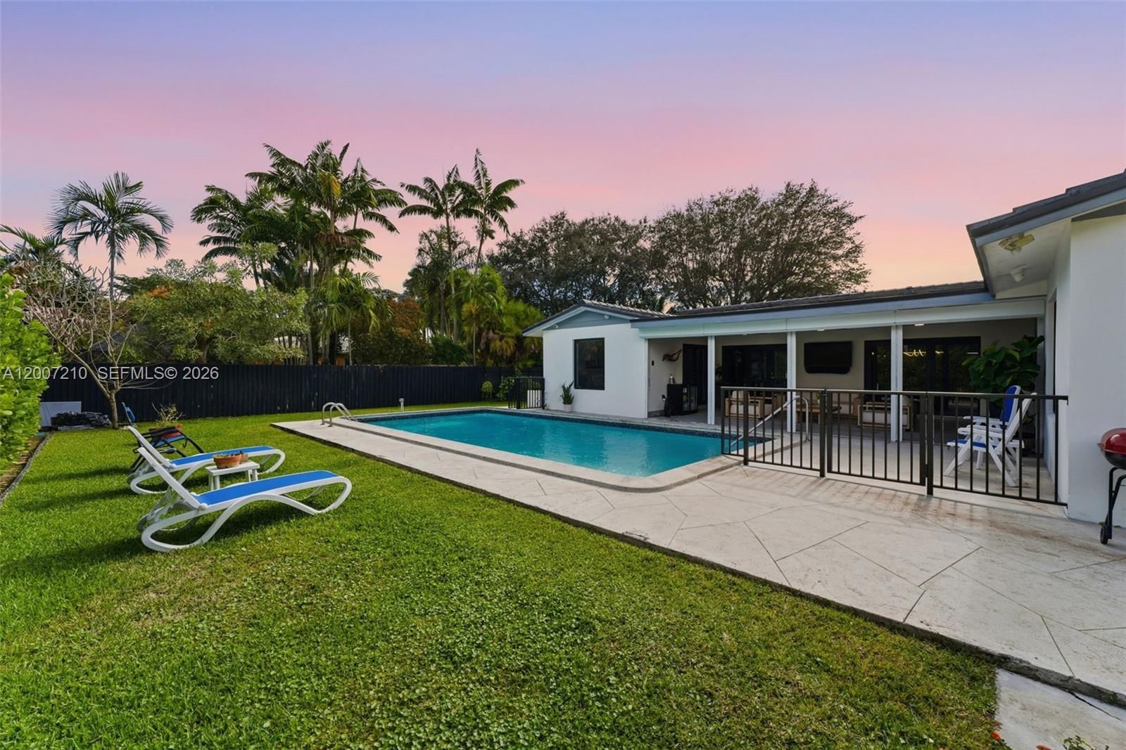 Real estate property located at 8625 147th St, Miami-dade, Country Club Grove Pt 4, Palmetto Bay, FL