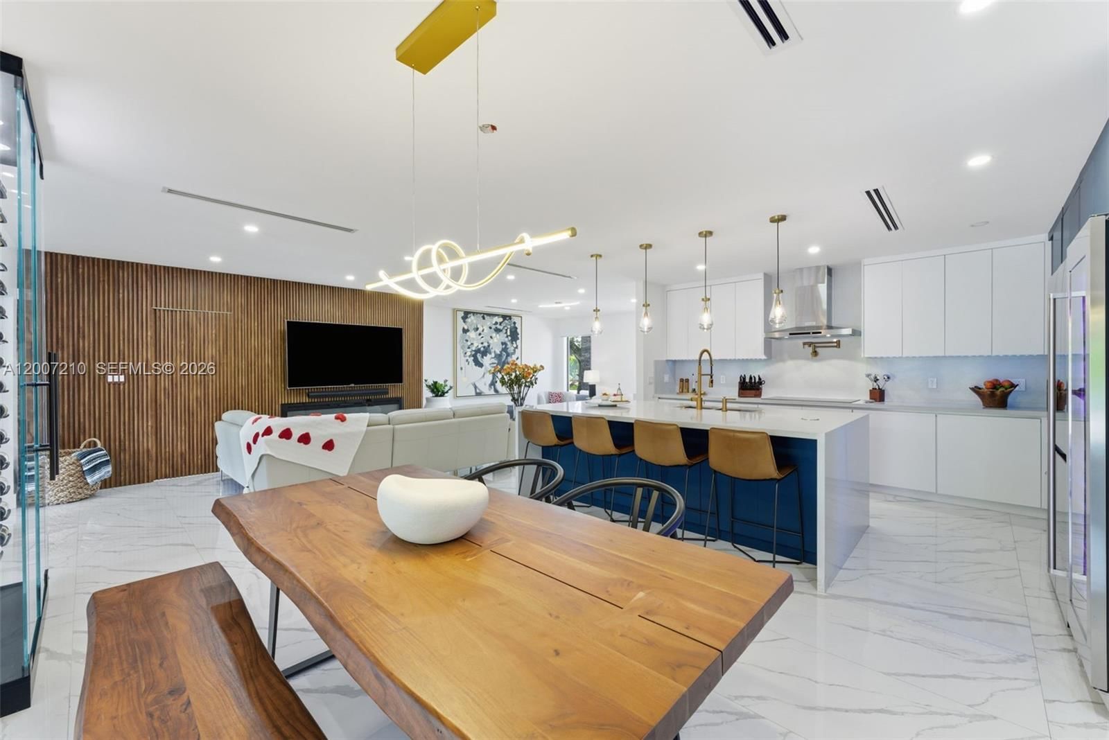 Real estate property located at 8625 147th St, Miami-dade, Country Club Grove Pt 4, Palmetto Bay, FL