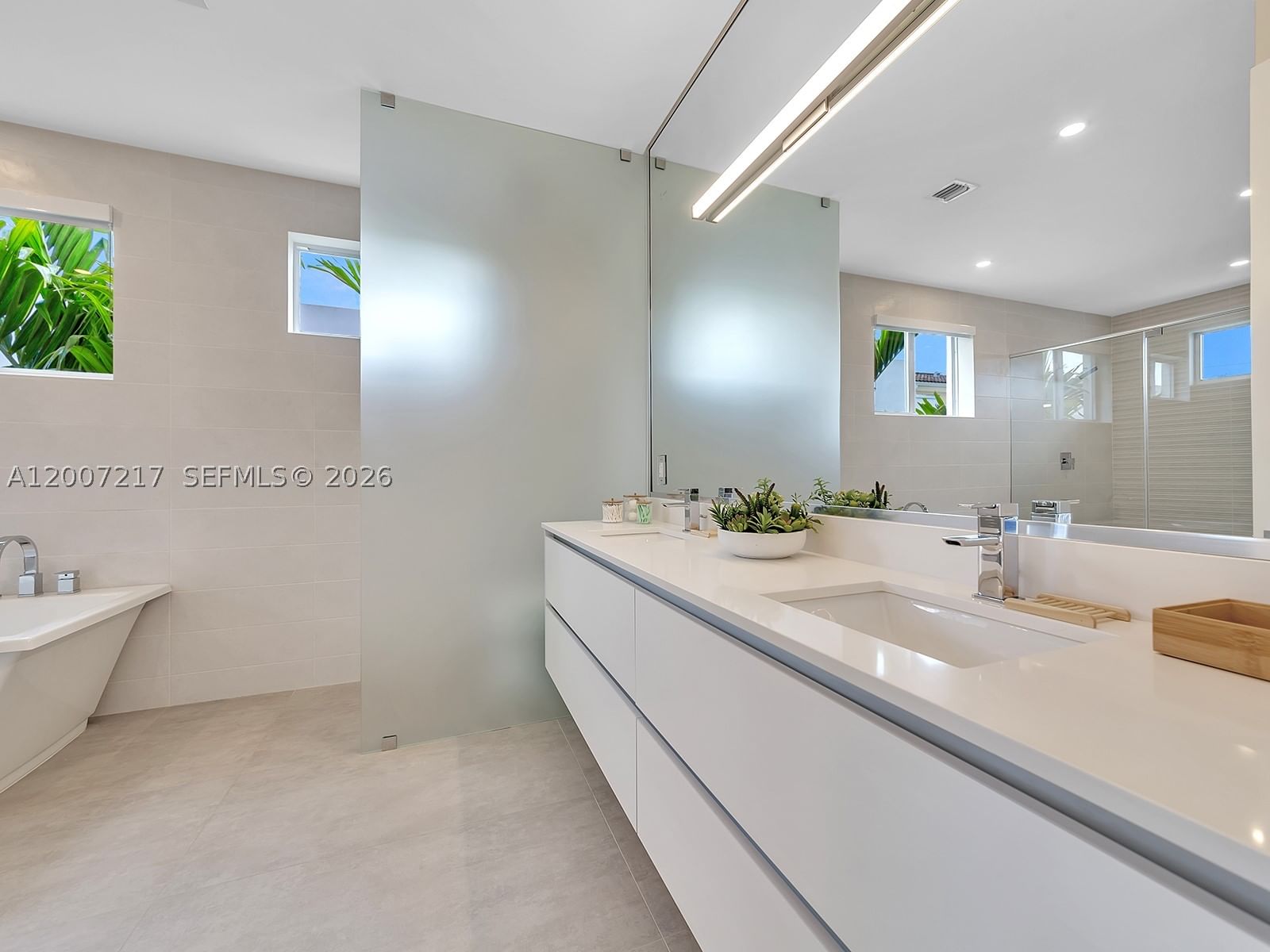 Real estate property located at 1808 Coral Ridge Dr, Broward, Livermore Estates, Fort Lauderdale, FL
