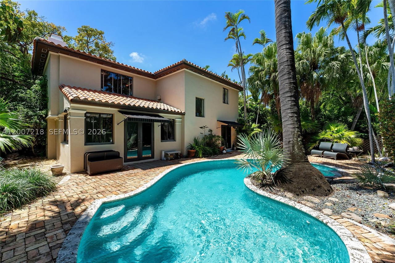 Real estate property located at 6121 La Gorce Dr, Miami-dade, Beach View Addn, Miami Beach, FL