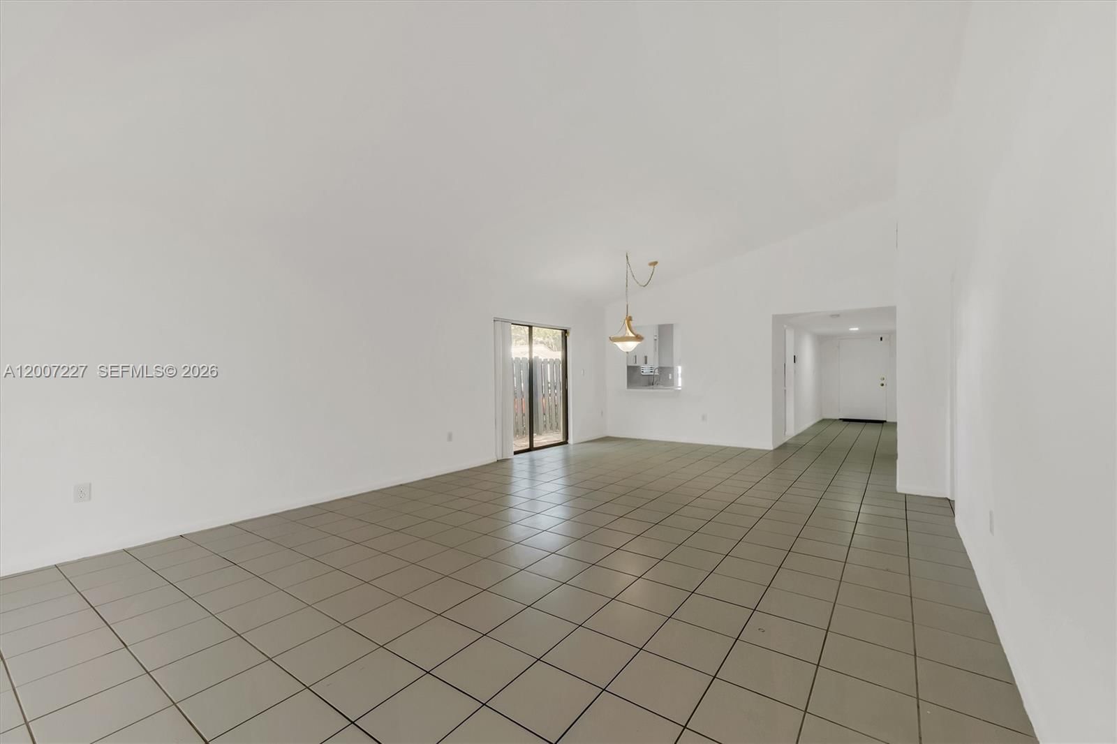 Real estate property located at 380 Fairway Cir #46, Broward, Villas At Bonaventure In, Weston, FL