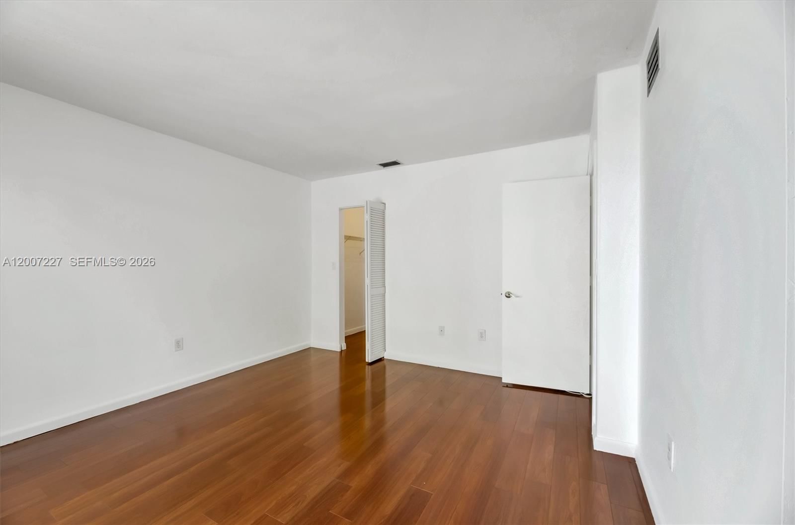 Real estate property located at 380 Fairway Cir #46, Broward, Villas At Bonaventure In, Weston, FL