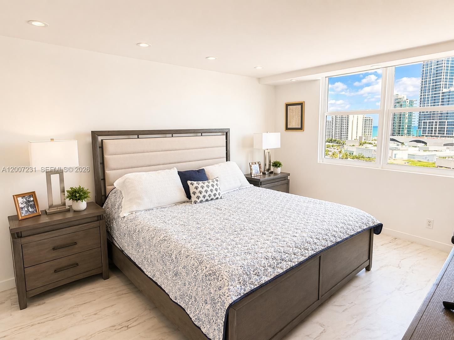 Real estate property located at 6770 Indian Creek Dr #12T, Miami-dade, Aquasol Condo, Miami Beach, FL