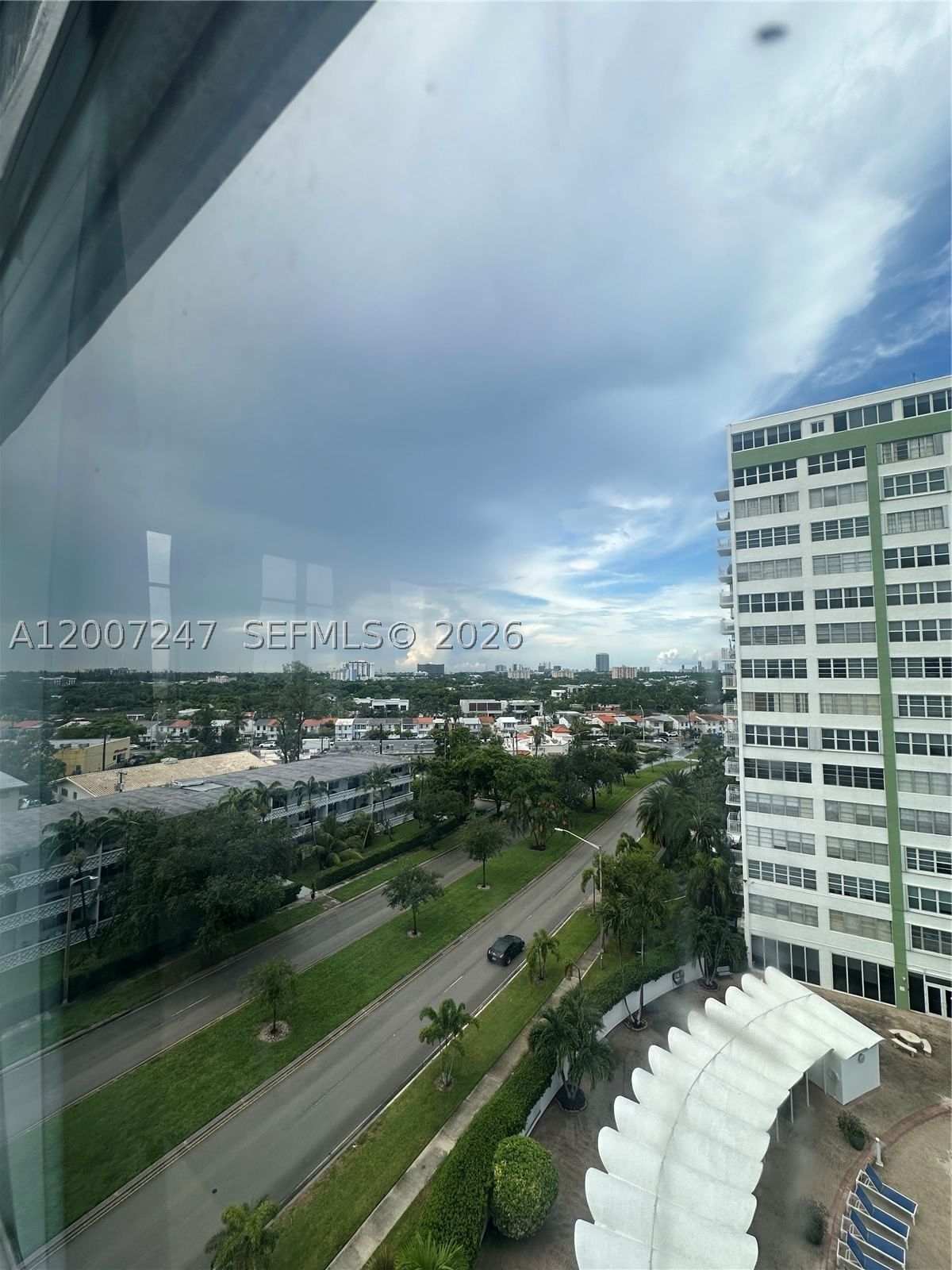 Real estate property located at 2100 Sans Souci Blvd B811, Miami-dade, Bayview Towers Condo Nort, North Miami, FL