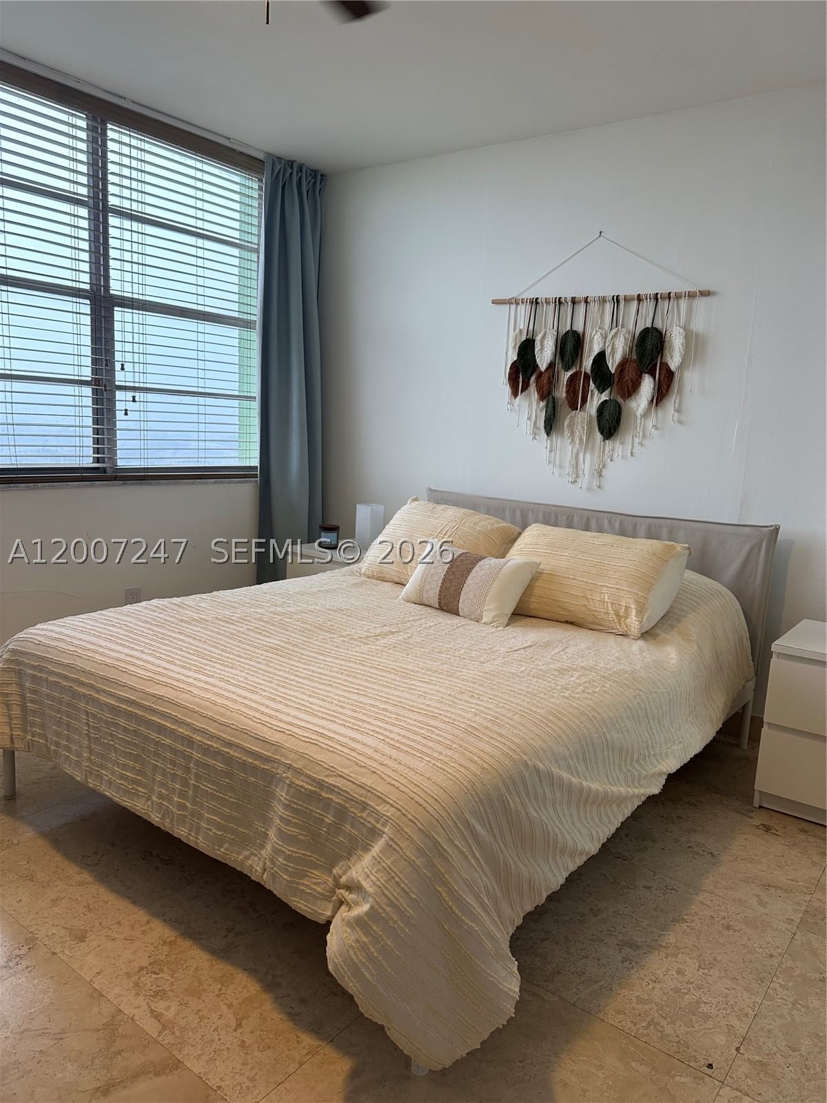 Real estate property located at 2100 Sans Souci Blvd B811, Miami-dade, Bayview Towers Condo Nort, North Miami, FL