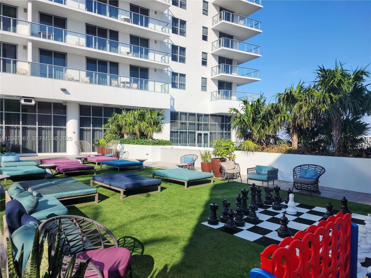Real estate property located at 4010 Ocean Dr R2905, Broward, 4010 South Ocean Condo, Hollywood, FL