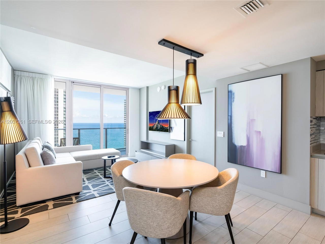 Real estate property located at 4010 Ocean Dr R2905, Broward, 4010 South Ocean Condo, Hollywood, FL