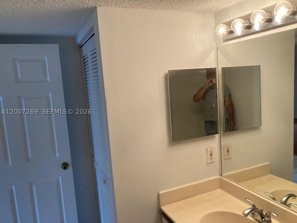 Real estate property located at 3985 Mcnab Rd A111, Broward, Windward Lakes Condo, Pompano Beach, FL