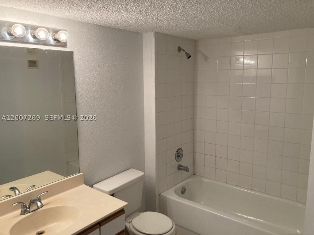 Real estate property located at 3985 Mcnab Rd A111, Broward, Windward Lakes Condo, Pompano Beach, FL