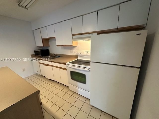 Real estate property located at 3985 Mcnab Rd A111, Broward, Windward Lakes Condo, Pompano Beach, FL