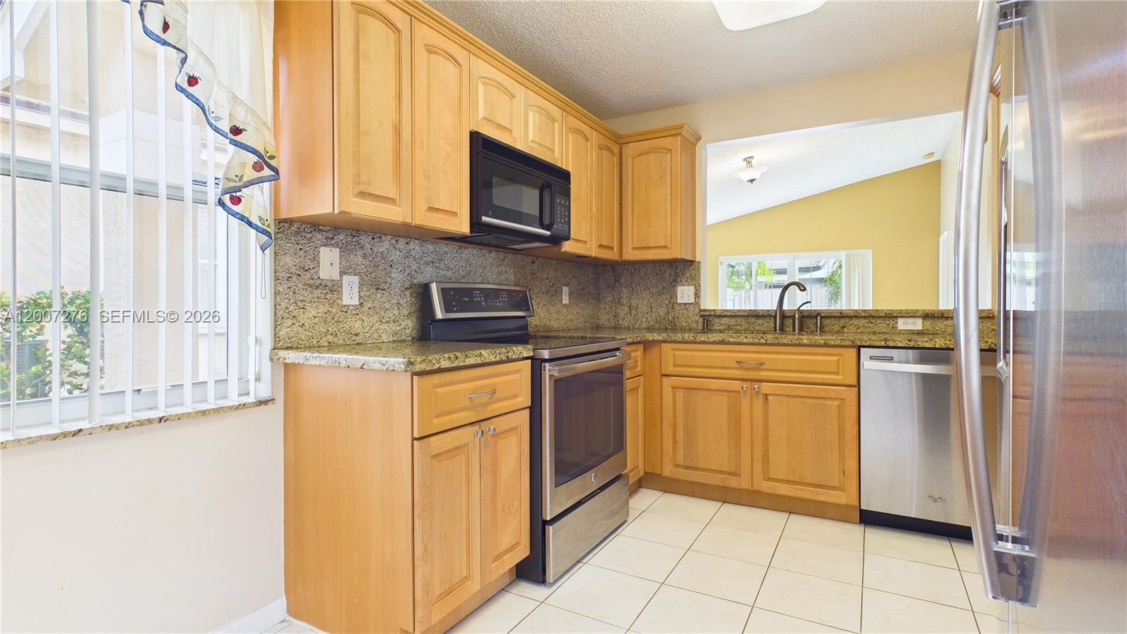 Real estate property located at 17626 20th St, Broward, Silver Lakes Phase Iii, Miramar, FL