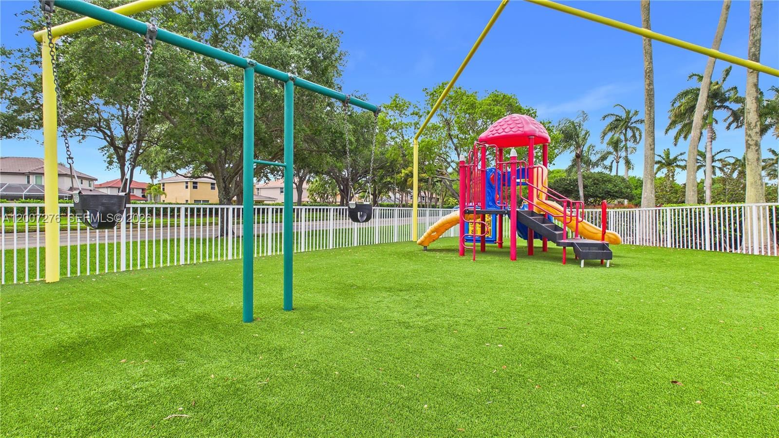 Real estate property located at 17626 20th St, Broward, Silver Lakes Phase Iii, Miramar, FL