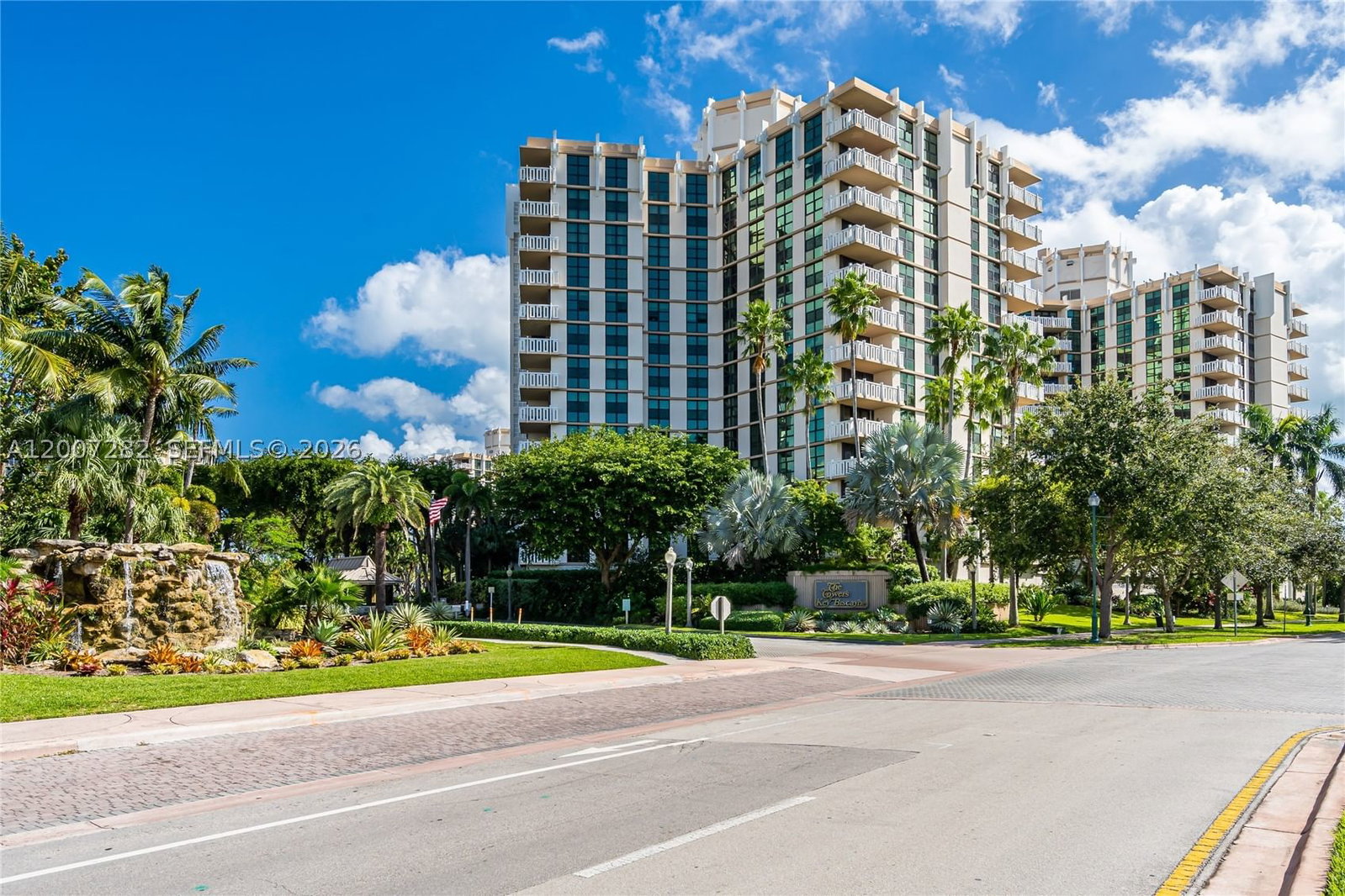 Real estate property located at , Miami-dade, Towers Of Key Biscayne Co, Key Biscayne, FL