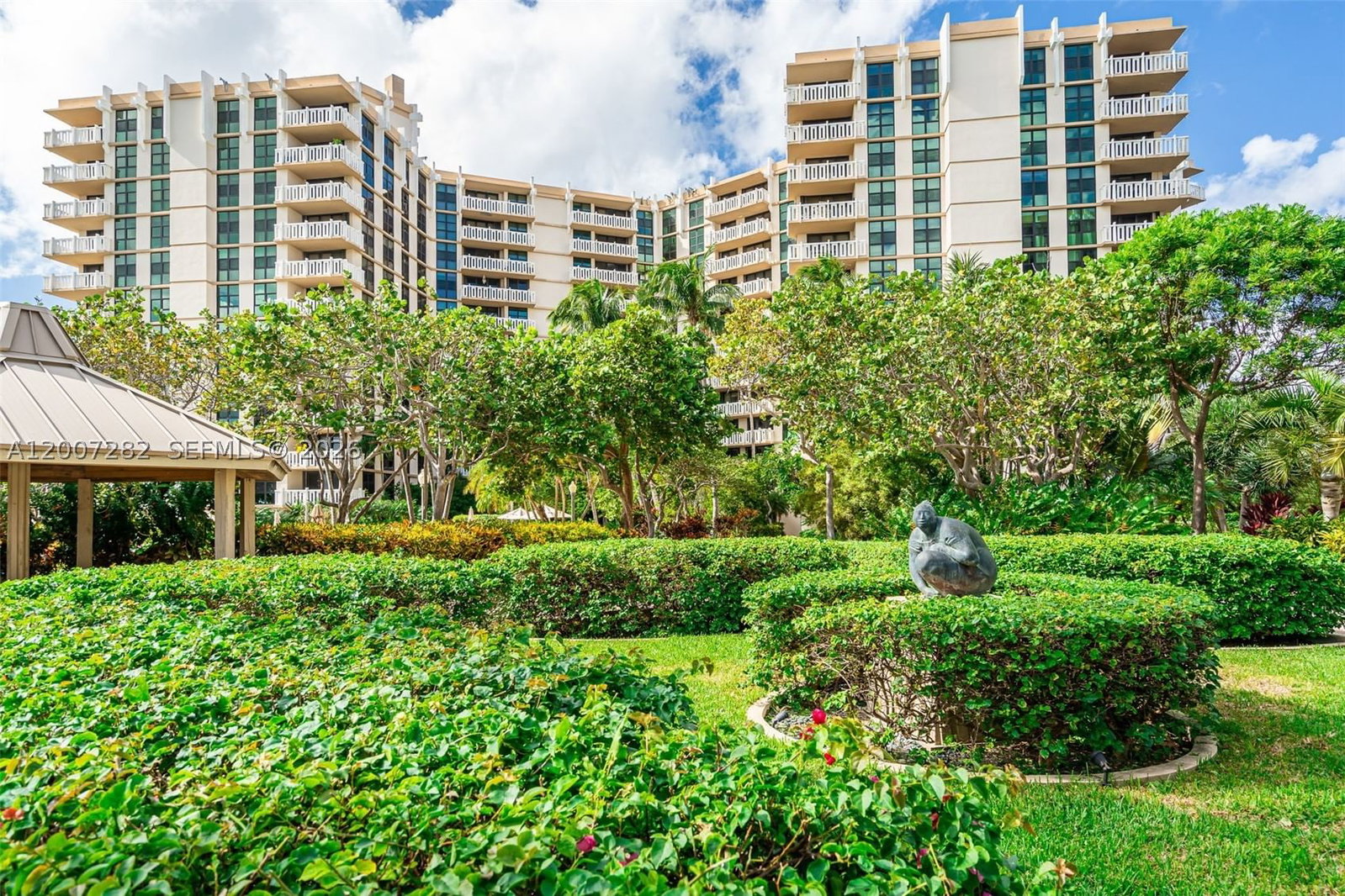 Real estate property located at , Miami-dade, Towers Of Key Biscayne Co, Key Biscayne, FL