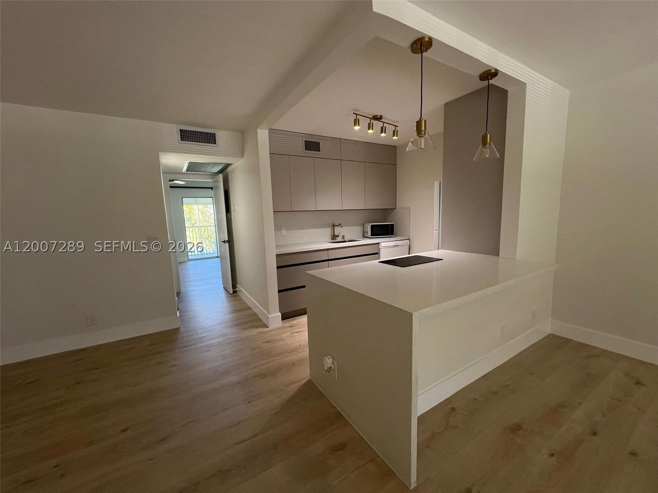 Real estate property located at 13155 7th Ct #204E, Broward, Kingsley At Century Villa, Pembroke Pines, FL