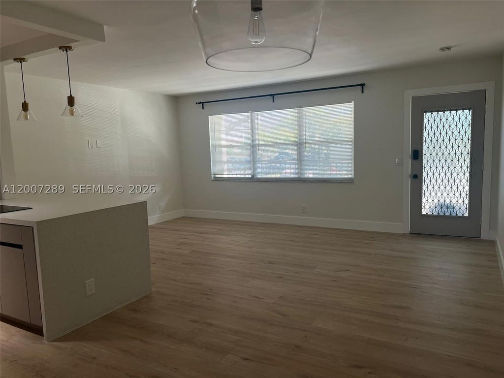 Real estate property located at 13155 7th Ct #204E, Broward, Kingsley At Century Villa, Pembroke Pines, FL