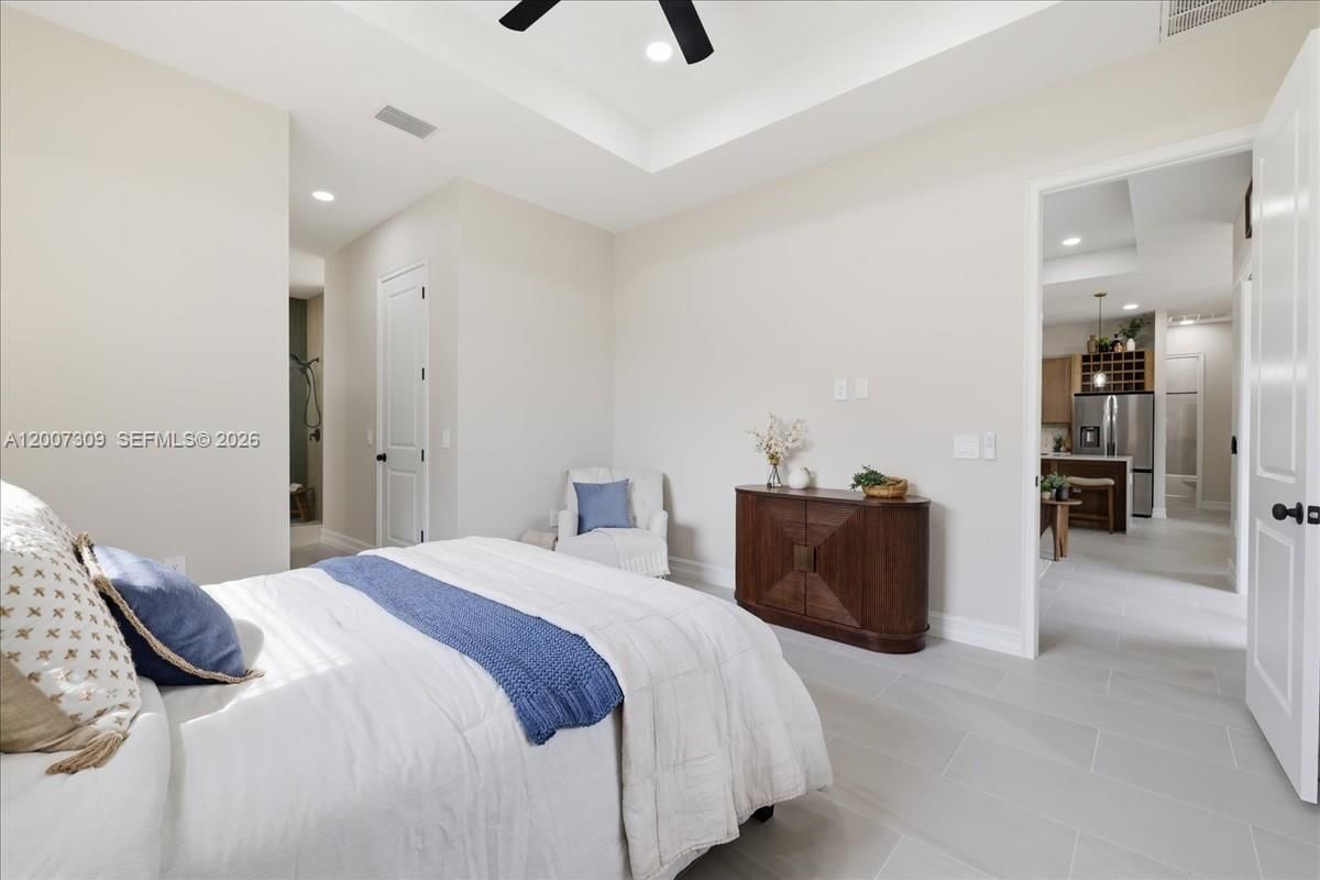 Real estate property located at 810 Sentinela Blvd, Lee, Lehigh Acres, Lehigh Acres, FL