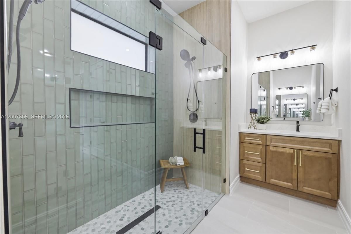 Real estate property located at 810 Sentinela Blvd, Lee, Lehigh Acres, Lehigh Acres, FL