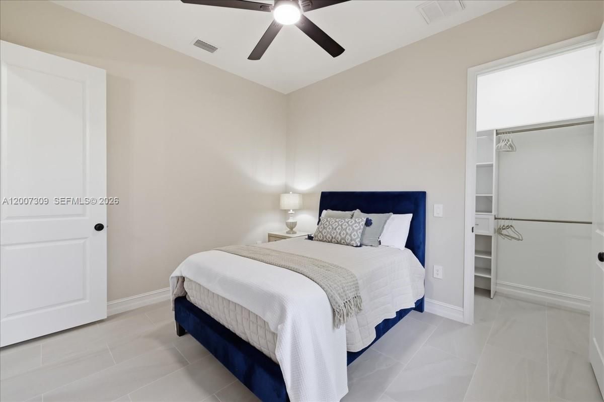 Real estate property located at 810 Sentinela Blvd, Lee, Lehigh Acres, Lehigh Acres, FL