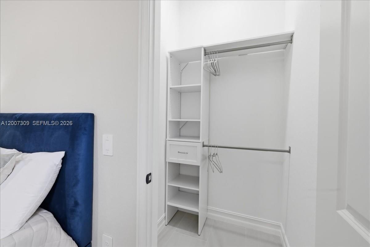 Real estate property located at 810 Sentinela Blvd, Lee, Lehigh Acres, Lehigh Acres, FL