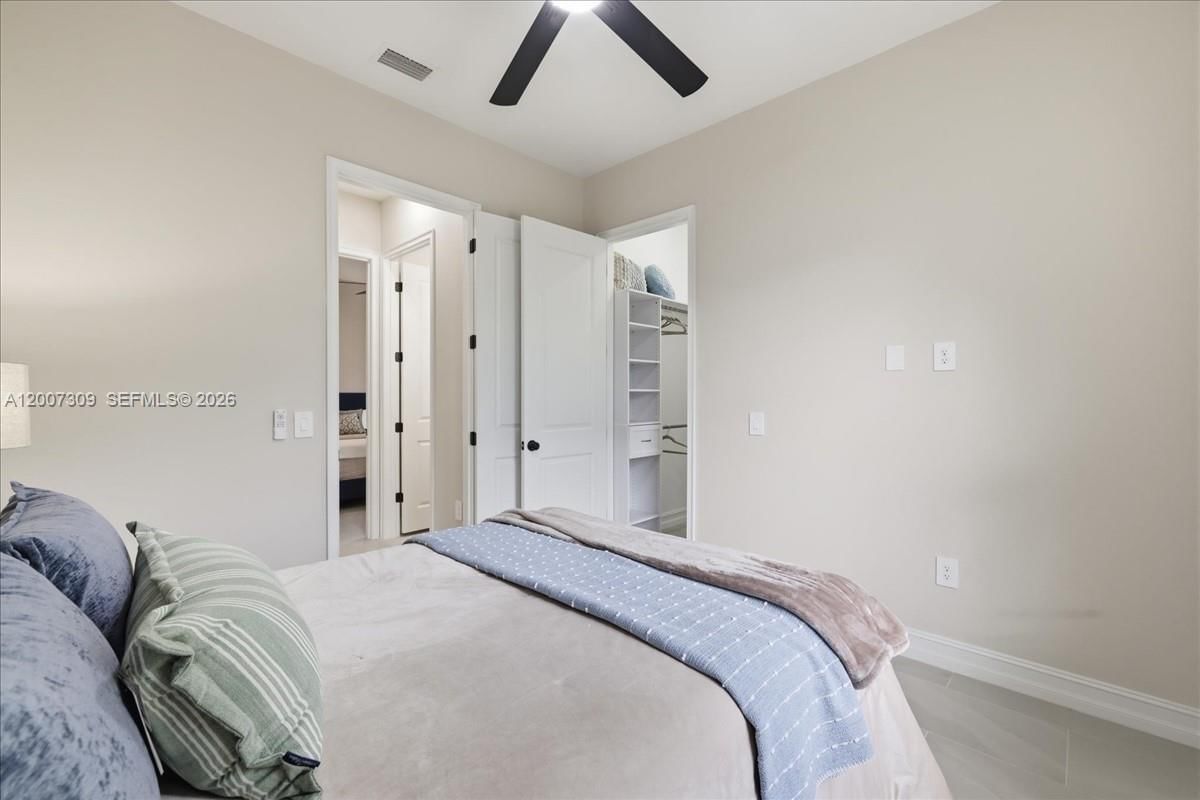 Real estate property located at 810 Sentinela Blvd, Lee, Lehigh Acres, Lehigh Acres, FL