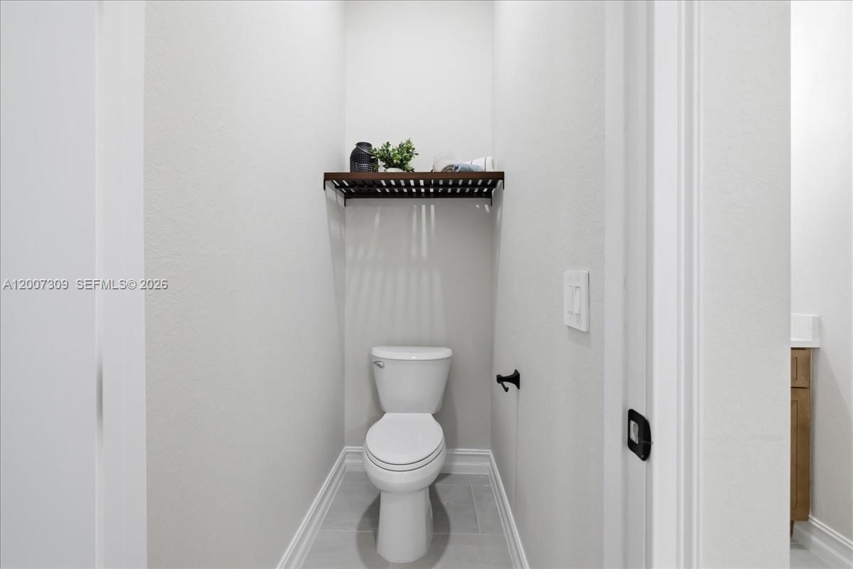 Real estate property located at 810 Sentinela Blvd, Lee, Lehigh Acres, Lehigh Acres, FL